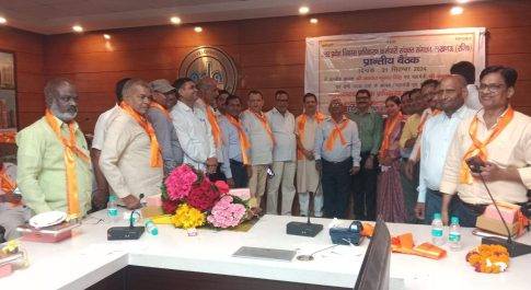 उत्तर प्रदेश विकास प्राधिकरण कर्मचारी संयुक्त संगठन ने की बैठक, लंबित चली आ रही 11 सूत्रीय मांगों के जल्द निराकरण की करी मांग