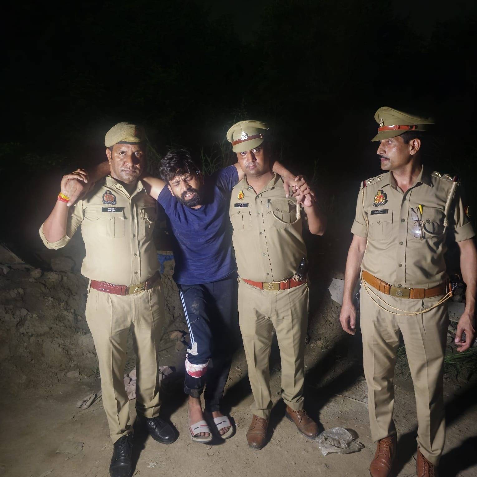 गाजियाबाद कौशांबी पुलिस के साथ मुठभेड़ में एक लुटेरा घायल गिरफ्तार