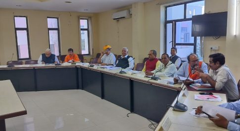 केंद्र की तरह हर 6 माह में महंगाई भत्ता बढ़ाकर न्यूनतम मजदूरी तय करने की मांग