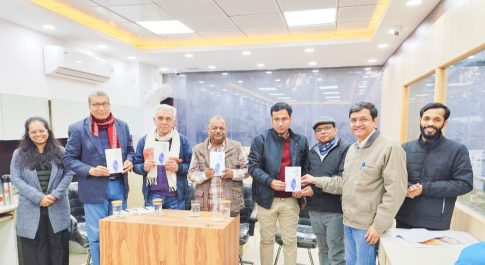 दुनिया में ताक़त के खेल को समझने की कोशिश है अरुणाभ सौरभ की कविताएँ – आशुतोष कुमार