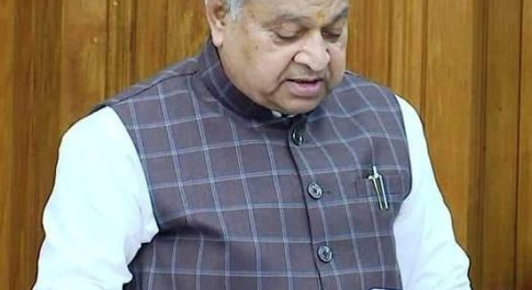 दिनेश गोयल सदस्य विधान परिषद द्वारा विधानसभा में नारी सुरक्षा व विद्यालय परिसर के आस-पास नशीली वस्तु पर प्रतिबन्ध लगाने हेतु उठायी आवाज