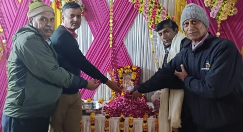 दिवंगत पुण्यात्मा ब्रह्मदत्त त्यागी जी को गणमान्य नागरिकों ने दी श्रद्धांजलि 
