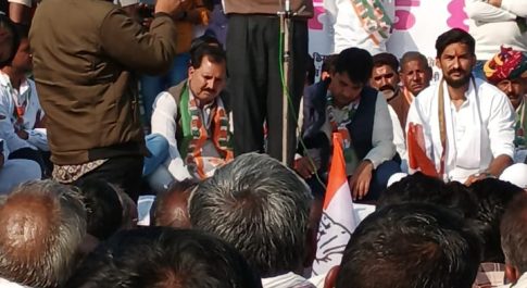 अभी तक नहीं मिला एक्सप्रेस वे में अवाप्त जमीनों का मुआवजा