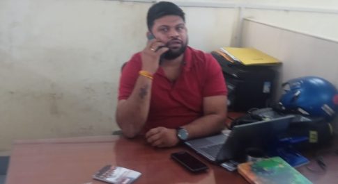 ठगी की शिकार हुई रंजना श्री राम फाइनेंस कंपनी के शाखा बहराइच प्रबंधक एवं रोशन बर्मा पर हुई एफ आई आर