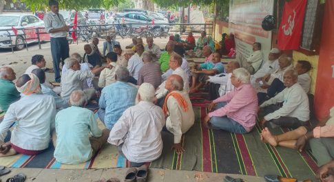51 वें दिन जेके फैक्ट्री के मजदूरों को मिला आम आदमी पार्टी का साथ