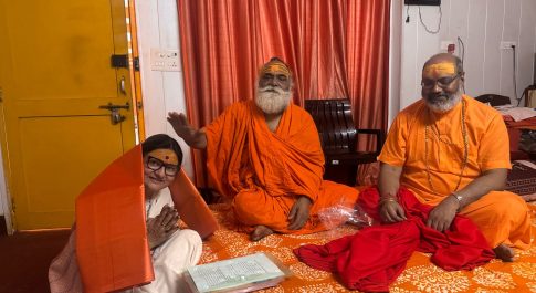 अगर धर्मगुरू यूँ ही सोते रहे तो सनातन जड़ से मिट जाएगा – महामंडलेश्वर यति नरसिंहानंद गिरी महाराज