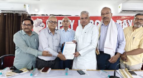 पत्रकारों की समस्या समाधान की वकालत मुख्यमंत्री से करूंगा : मयंकेश्वर शरण सिंह