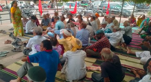 बकाया भुगतान की मांग: जेके मजदूरों के धरने को 4 माह पूरे