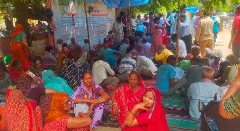 जेके फैक्ट्री के मजदूरों को बकाया वेतन भुगतान की बंधी आस, दस्तावेज होने लगे जमा