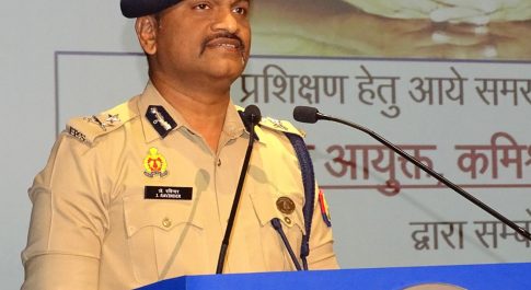 समाज के प्रति संवेदनशील और सेवा भाव से युक्त रहकर सजग प्रहरी बनकर उभरें प्रशिक्षु आरक्षी – पुलिस आयुक्त गाजियाबाद