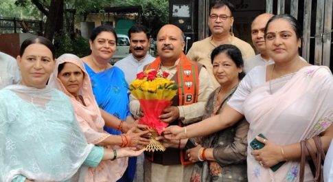 नगर निगम बोर्ड बैठक में भाजपा पार्षदों ने जनता की आवाज बनते हुए हाउस टैक्स वृद्धि के निर्णय को किया खारिज
