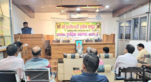 “साहित्य की पाठशाला” रहे स्व. यशवंत गौतम को कोंडागांव में दी गई भावभीनी श्रद्धांजलि